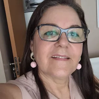Lucía G., 48
